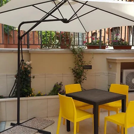 Bed & Breakfast La Casetta Di Ely Rome