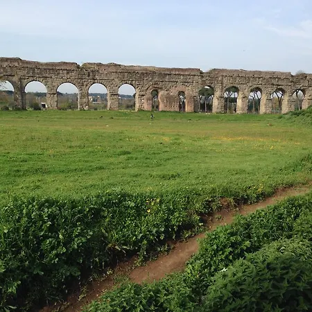 Bed & Breakfast Bella Domus 3*