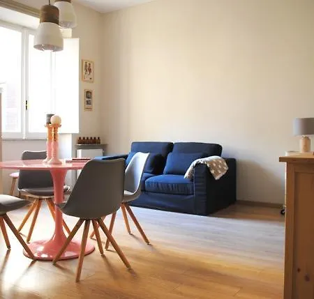 Apartment Interno 11