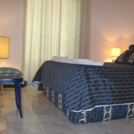 2 Be Colosseo Bed & Breakfast 3*