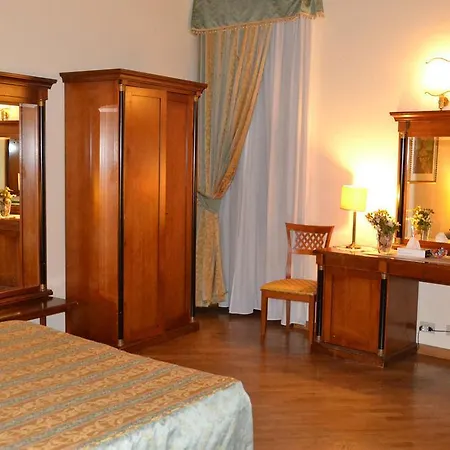 Palazzo Donarelli * Rom