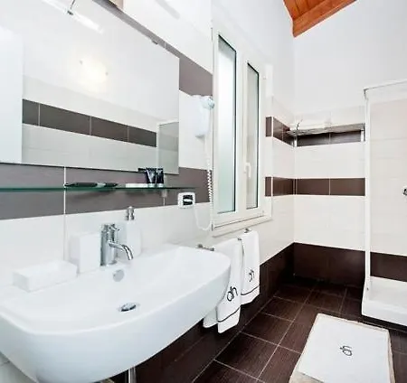 Appart hôtel Dalmati House 2*