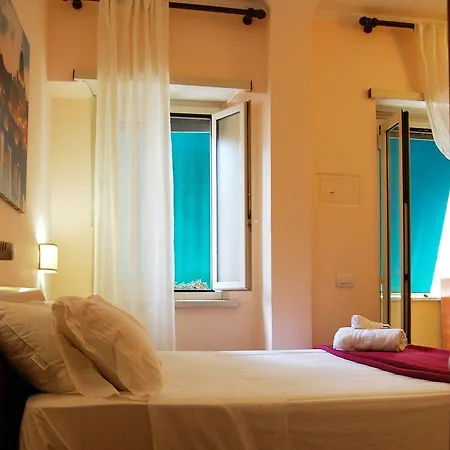 Hotel Radio 2*