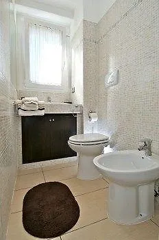 Emozioni Romane Bed & Breakfast 2*