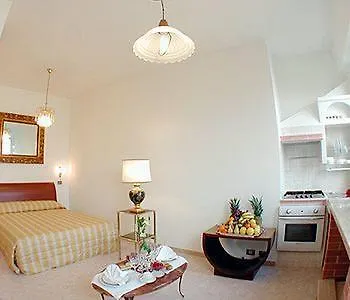 Terrazza San Pietro Apartment *