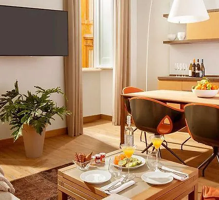 Palazzo Scanderbeg 4* Rome