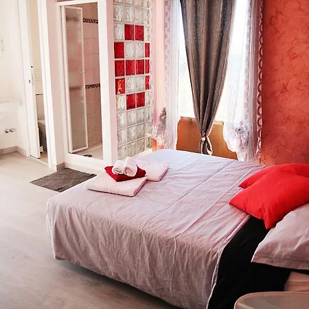 B&B Movie Home Bed & Breakfast 2*