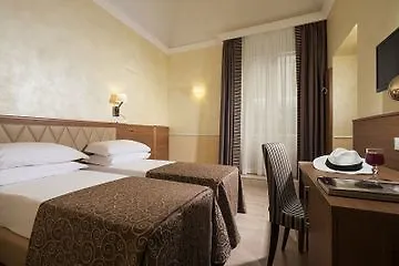 Jfk House Hotel