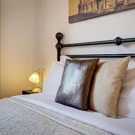 Bed and breakfast Little Rhome 2*