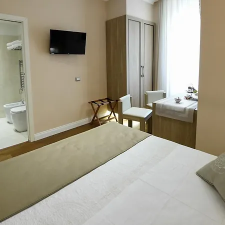 Domus Clara Affittacamere Roma