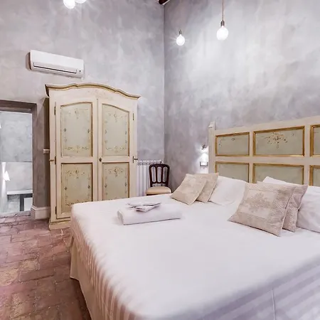 Colonna Suite - Rome Spanish Steps Suite & Spa Rome