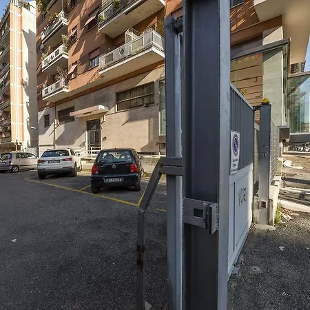 Guest house Domus Nora 3*