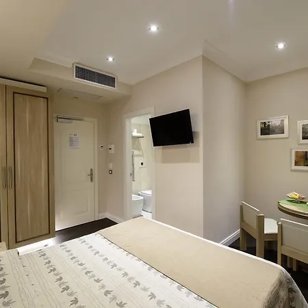 Domus Nora 3* Rome