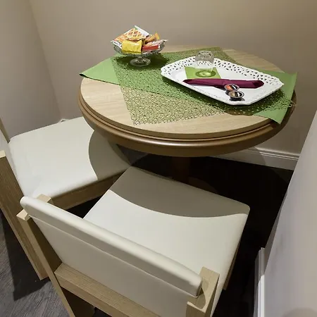 Domus Nora Guest house