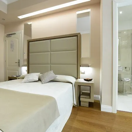 Domus Clara Affittacamere 3*