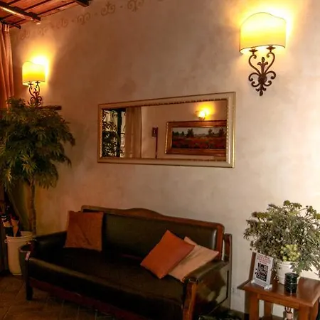 Residenza San Calisto Hotel