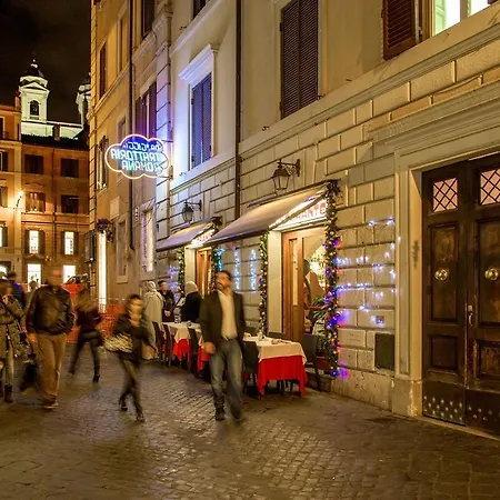 Attico Delle Carrozze Apartment *
