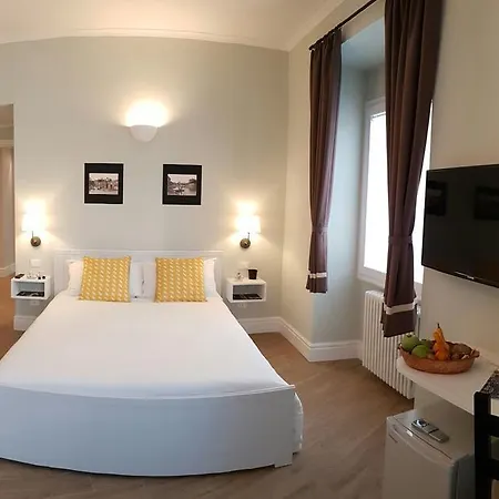 Bed & Breakfast Roman Suite Guest House Roma