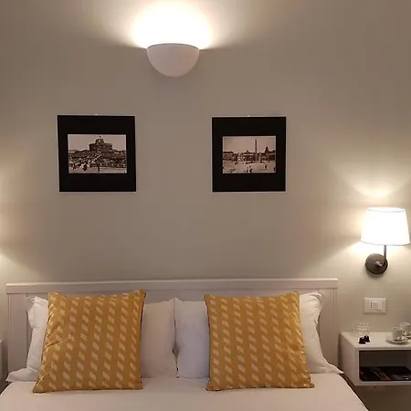 Bed & Breakfast Roman Suite Guest House