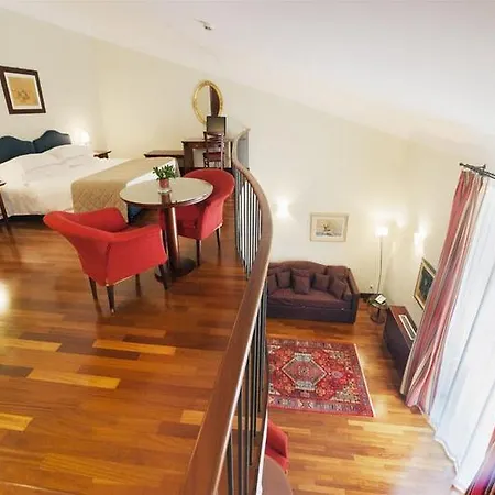 Nasoni Di 3* Rome