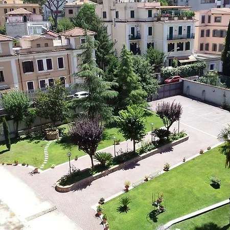 Maria Rosa Molas - Casa Per Ferie