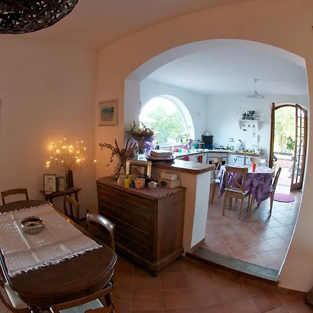 Il Casale Dell'ara Delle Rose Bed and breakfast