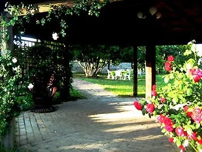 Il Casale Dell'ara Delle Rose Bed and breakfast *
