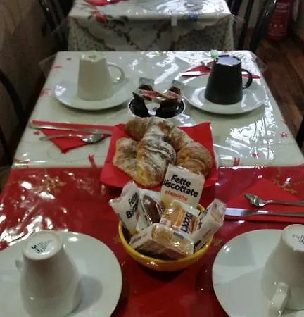 Bed & Breakfast Giovine Italia 3*