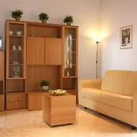 City Hotel
