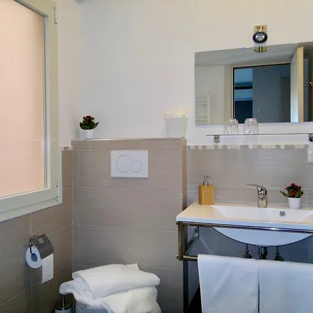 Gmaison Guest house 2*