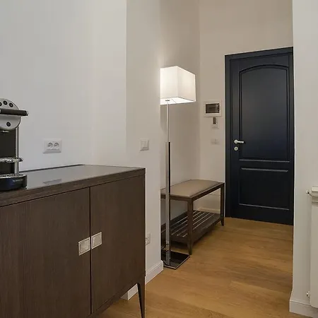 Otel Les Diamants Spanish Steps 2*