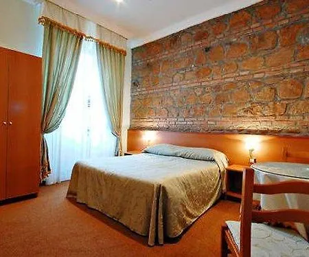 Delia Hotel