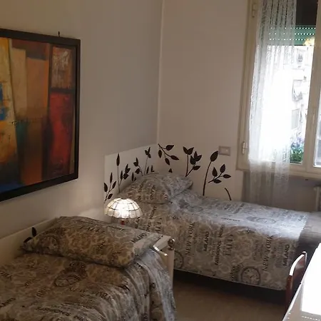 La Perla Di Bed & Breakfast 2*