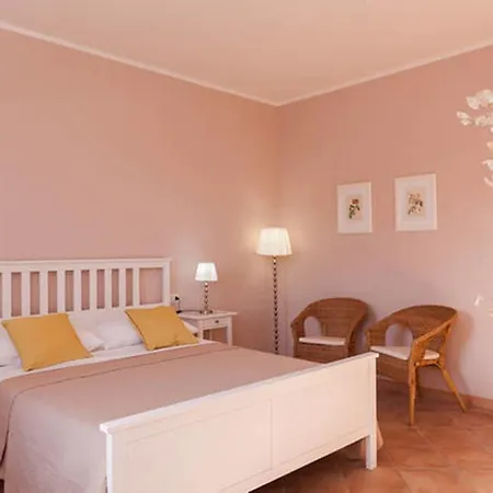 Candia House 50 Bed & Breakfast 3*