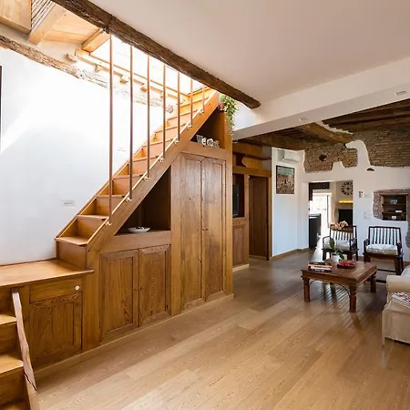 Habitat's Renella Penthouse Apartment Rome