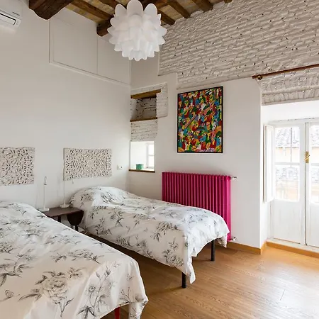 Apartment Habitat's Renella Penthouse *