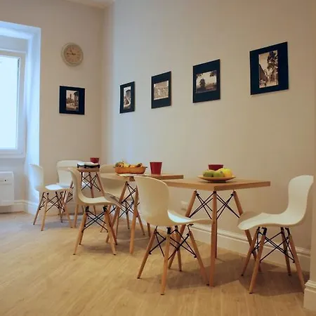 Frühstückspension Roman Suite Guest House *