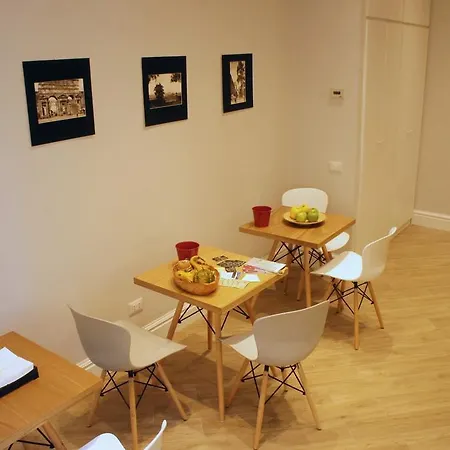 Roman Suite Guest House *