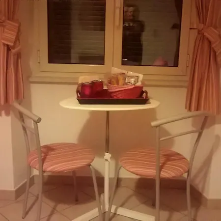 Dama Di 3* Rome