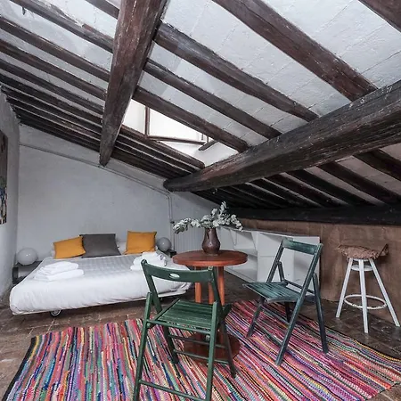 Piazza Navona Artist Loft Apartment