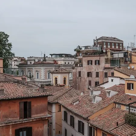 Apartment Piazza Navona Artist Loft