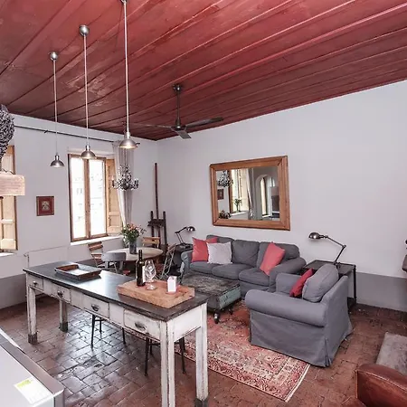 Piazza Navona Artist Loft Rom