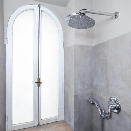 Piazza Navona Artist Loft
