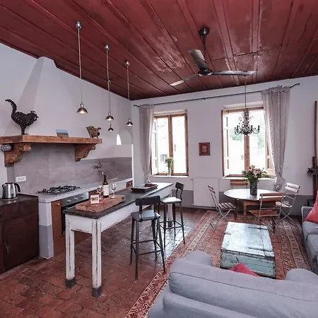 Piazza Navona Artist Loft Apartment *
