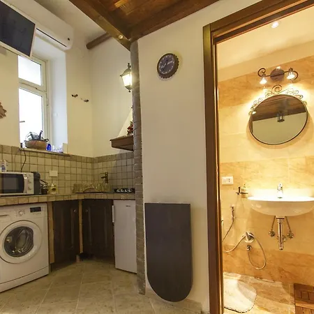 Apartment Underground Rome's Rome