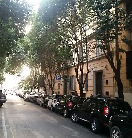 Trastevere Four Seasons Valadier Apartment *