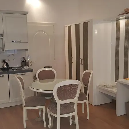 Home Suite Rome *