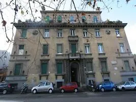 Sanzio Hotel *