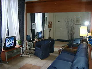 Europa Hotel 2*