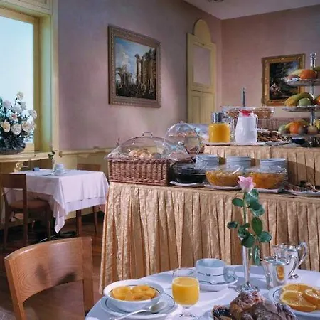 Hotel Mondial Rome